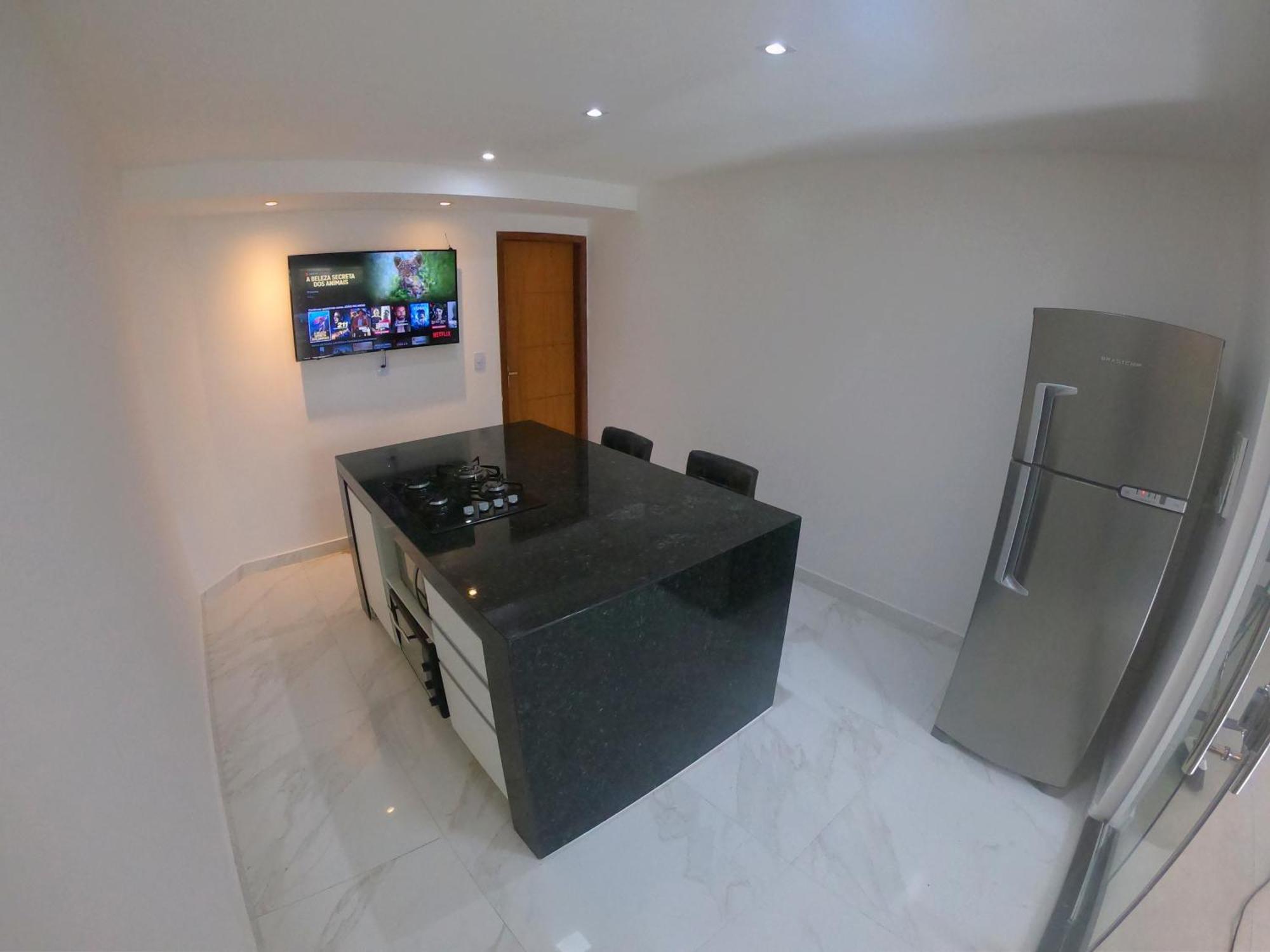 Th 101 - Flat Com Banheira De Hidromassagem Apartment โกเวร์นาดอร์ วาลาดาเรส ภายนอก รูปภาพ