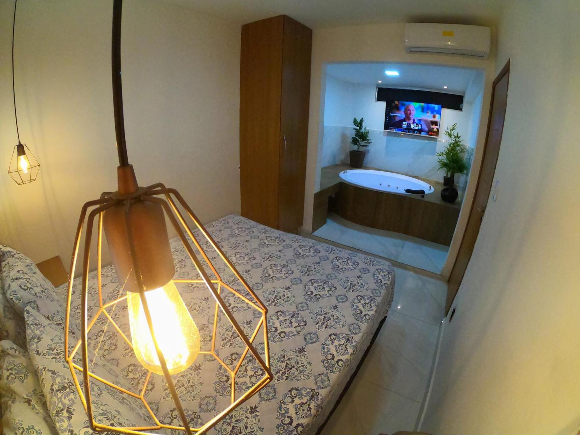 Th 101 - Flat Com Banheira De Hidromassagem Apartment โกเวร์นาดอร์ วาลาดาเรส ภายนอก รูปภาพ